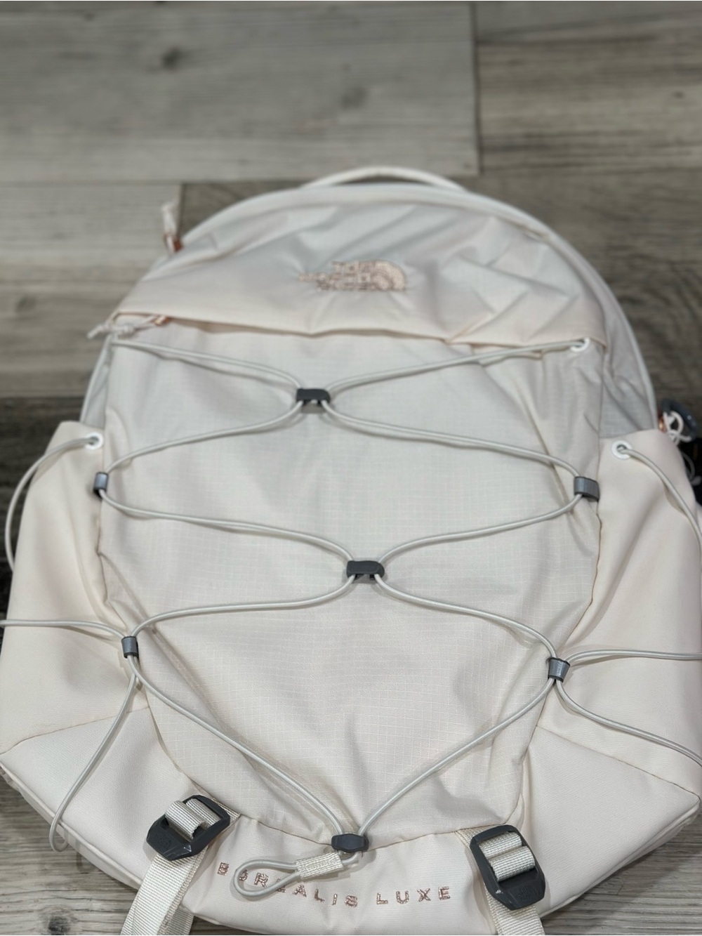 The Northface Women's 27L Borealis Luxe Backpack Gardenia White/Burnt Coral Meta - Picture 7 of 16